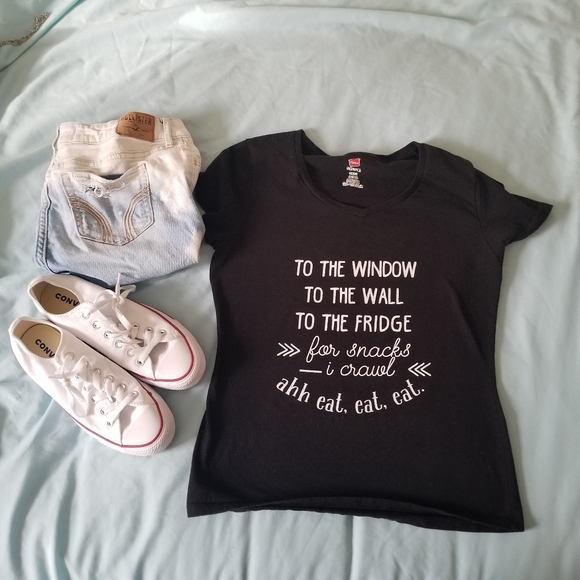 Hanes Tops - 💙 (3 for‎ $20) NWOT Funny Black T Shirt S